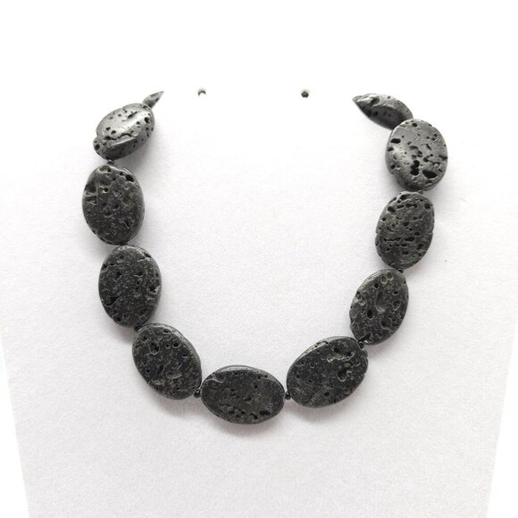 Chunky Black Lava Rock Beaded Necklace Sterling Toggle Clasp 16 Inches Long - Picture 1 of 6